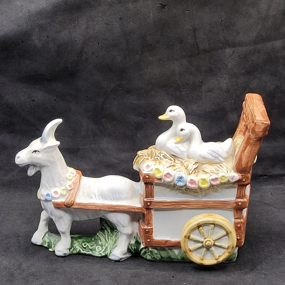 Vintage Howard Kaplan Goat & Ducks Porcelain Music Box Figurine Schmid Working